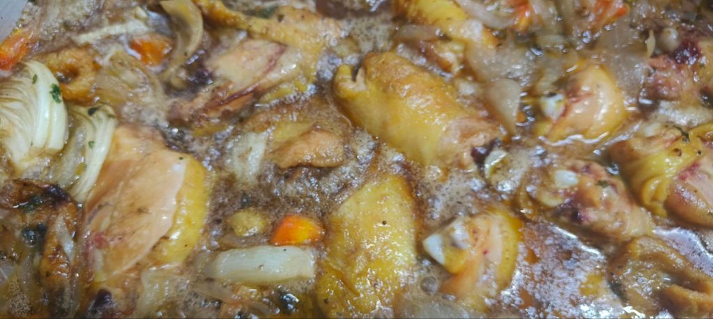 Fricassée de poulet au vin blanc - VB Traiteur